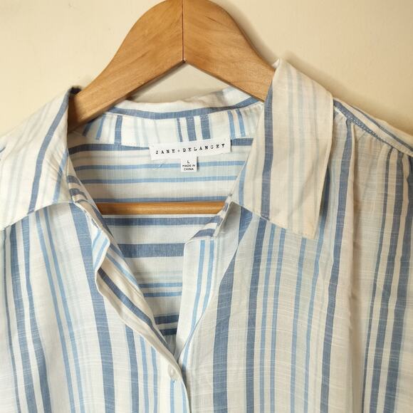 Jane + Delaney Button Up Shirt Striped Hi Low - Picture 4 of 6